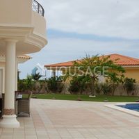 Вилла в Испании, Канарские Острова, Санта-Крус-де-Тенерифе, 220 кв.м.