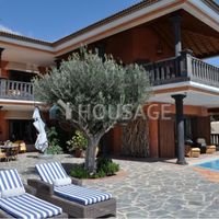 Вилла в Испании, Канарские Острова, Санта-Крус-де-Тенерифе, 880 кв.м.