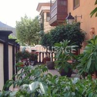 Вилла в Испании, Канарские Острова, Санта-Крус-де-Тенерифе, 880 кв.м.