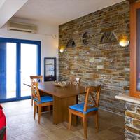 Бизнес-центр в Греции, 370 кв.м.