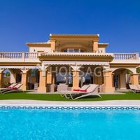 Вилла в Испании, Канарские Острова, Санта-Крус-де-Тенерифе, 2750 кв.м.