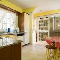 Вилла в Испании, Канарские Острова, Санта-Крус-де-Тенерифе, 112 кв.м.