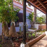 Villa in Spain, Canary Islands, Santa Cruz de Tenerife, 1440 sq.m.