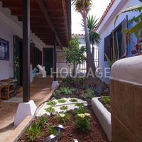 Villa in Spain, Canary Islands, Santa Cruz de Tenerife, 1440 sq.m.