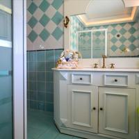 Villa in Greece, Central Macedonia, Center, 1168 sq.m.