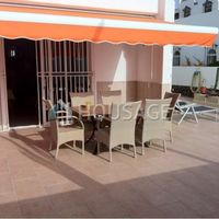 Вилла в Испании, Канарские Острова, Санта-Крус-де-Тенерифе, 215 кв.м.