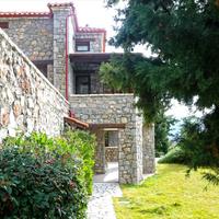Villa in Greece, Central Greece, Vo, 140 sq.m.