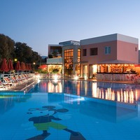 Hotel in Greece, Crete, Chania, 4726 sq.m.
