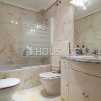 Apartment in Spain, Canary Islands, Santa Cruz de Tenerife, 453 sq.m.