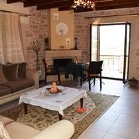 Другое в Греции, Крит, Ханья, 240 кв.м.