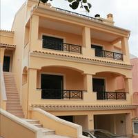 Flat in Greece, Ionian Islands, 100 sq.m.