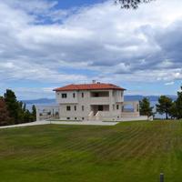 Villa in Greece, Central Macedonia, Center, 600 sq.m.