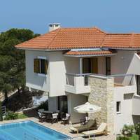 Villa in Republic of Cyprus, Eparchia Pafou, Paphos, 129 sq.m.