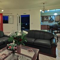 Villa in Greece, Ionian Islands, 120 sq.m.