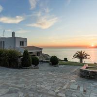 Villa in Greece, 300 sq.m.