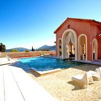 Villa in Greece, Ionian Islands, Lefkada, 656 sq.m.