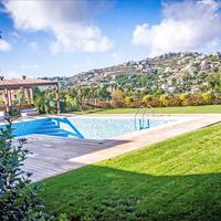 Villa in Greece, Attica, Athens, 800 sq.m.