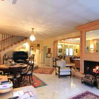 Villa in Greece, Ionian Islands, 420 sq.m.