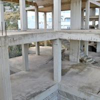 Бизнес-центр в Греции, Фира, 1230 кв.м.