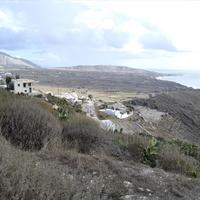 Land plot in Greece, Fira