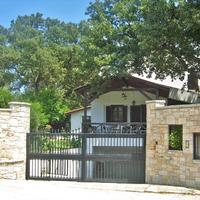 Таунхаус в Греции, Аттика, Афины, 400 кв.м.