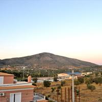 Таунхаус в Греции, Аттика, Афины, 180 кв.м.