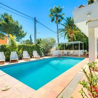 Villa in Spain, Canary Islands, Santa Cruz de la Palma, 400 sq.m.