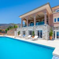 Villa in Greece, Crete, 642 sq.m.