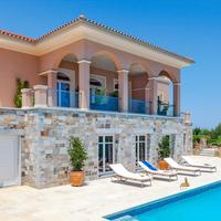 Villa in Greece, Crete, 642 sq.m.