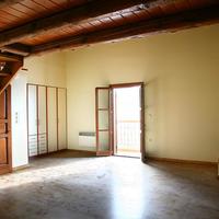 Бизнес-центр в Греции, Центральная Греция, Центр, 350 кв.м.