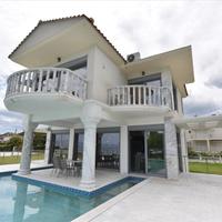 Villa in Greece, Central Macedonia, Center, 250 sq.m.