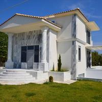 Villa in Greece, Central Macedonia, Center, 250 sq.m.