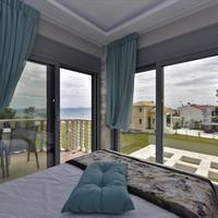 Villa in Greece, Central Macedonia, Center, 250 sq.m.