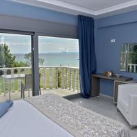 Villa in Greece, Central Macedonia, Center, 250 sq.m.