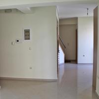 Таунхаус в Греции, Аттика, Афины, 84 кв.м.