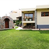 Villa in Greece, Crete, Irakleion, 550 sq.m.