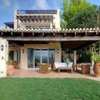 Вилла в Греции, Пелопоннес, 700 кв.м.