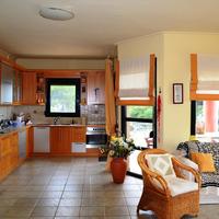 Other in Greece, Central Macedonia, Center, 240 sq.m.