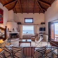 Villa in Greece, Crete, 380 sq.m.