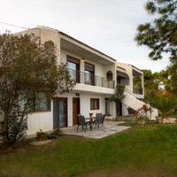 Villa in Greece, Attica, Athens, 360 sq.m.