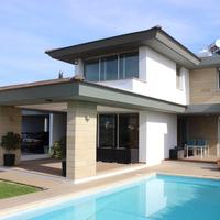 Villa in Republic of Cyprus, Eparchia Pafou, Paphos, 380 sq.m.