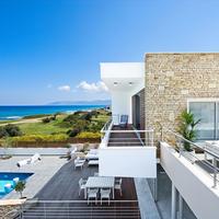 Villa in Republic of Cyprus, Eparchia Pafou, Paphos, 419 sq.m.