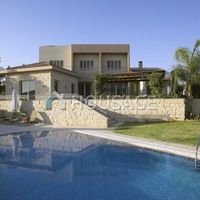 Villa in Republic of Cyprus, Lemesou, 520 sq.m.