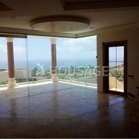Villa in Spain, Canary Islands, Santa Cruz de Tenerife, 1300 sq.m.
