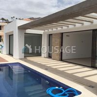 Apartment in Spain, Canary Islands, Santa Cruz de Tenerife, 498 sq.m.