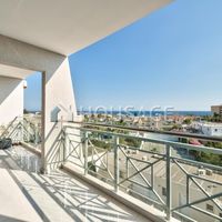 Flat in Republic of Cyprus, Lemesou, 150 sq.m.