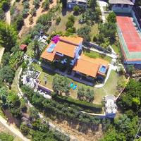 Villa in Greece, Central Macedonia, Center, 340 sq.m.