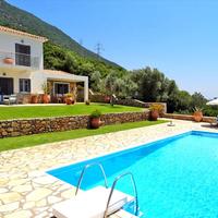 Other in Greece, Central Greece, Center, 185 sq.m.