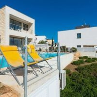 House in Republic of Cyprus, Eparchia Pafou, 125 sq.m.