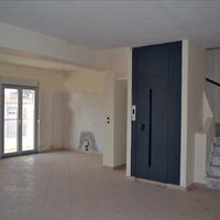 Townhouse in Greece, Central Macedonia, Center, 305 sq.m.